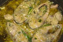 Posto Hilsa Curry