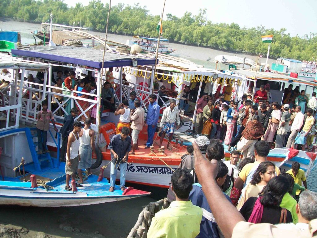 Tourists travel Sundarban Mangrove Forest