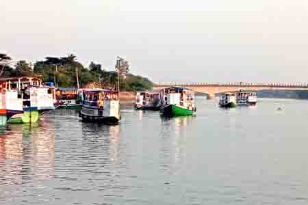 Sundarban Sonakhali Lonch Ghat